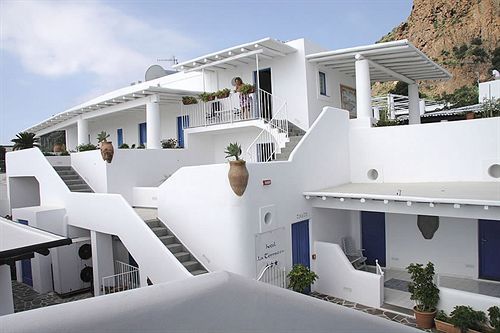 Hotel La Terrazza Panarea Bagian luar foto