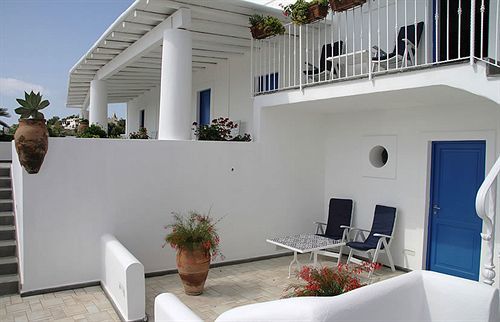 Hotel La Terrazza Panarea Bagian luar foto